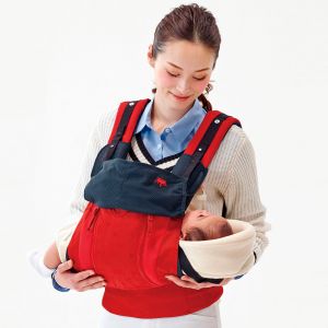 Вставка для новорожденного позволяет использовать рюкзак ColanHug с рождения