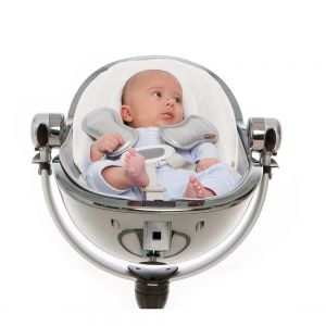 Для младенцев используется специальный вкладыш для новорожденных (приобретается отдельно)