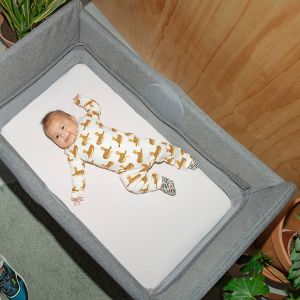 Bugaboo Stardust - комфортный манеж-кровать для детей с рождения до 2 лет