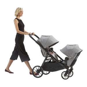 Baby Jogger City Select Lux с двумя детьми (второе сиденье покупается отдельно)