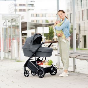 Britax Römer Strider M 2 в 1 – коляска от легендарной немецкой компании, созданная для жизни в городе