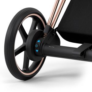 Революционный e-Priam с электроприводом колес поможет без усилий преодолеть сложные участки дорог
