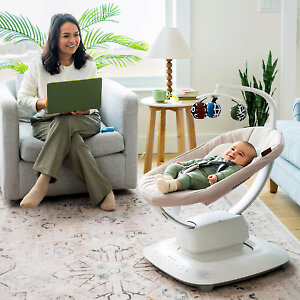 Пока вы отдыхаете, качели Mamaroo убаюкивают вашего малыша