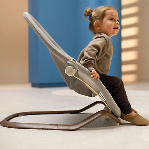 Для подросшего ребенка Maxi-Cosi Dove Pro станет любимым местом отдыха