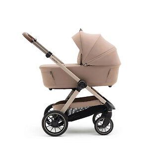 Люлька коляски Prima Pro глубокая и вместительная