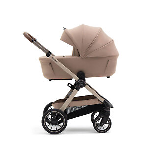 Капюшон спального блока увеличивается с помощью дополнительной секции