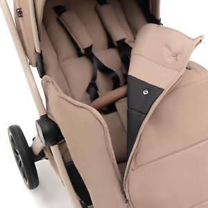 Теплая накидка на ножки для прогулочного блока с облегченным доступом к малышу