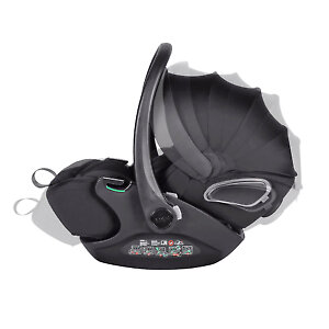 Уникальная функция автолюльки Vega - возможность разложить сиденье в более горизонтальное положение