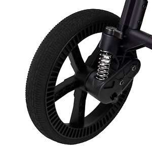 У модели 2025 года колёса из инновационного высокомолекулярного полимера