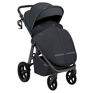 У модели 2025 года накидка на ножки с центральной молнией облегчающей доступ к ребёнку