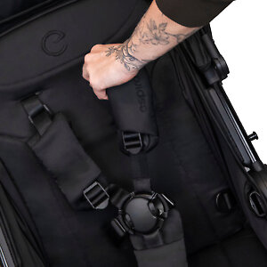 Новая система регулировки внутренних ремней с помощью слайдера