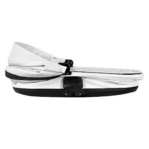 Люльку можно сложить для транспортировки или хранения