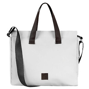 Коляска Roan Esso комплектуется стильной сумкой для мамы