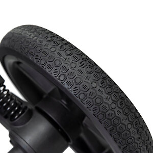 Оригинальный рисунок протектора для лучшего сцепления с поверхностью