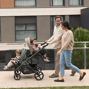 Когда малыши подрастут, просто смените люльки на прогулочные блоки