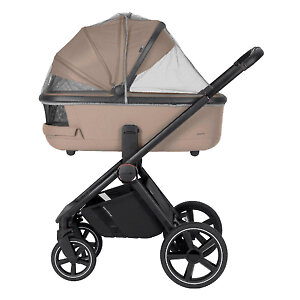 В комплекте фирменная антимоскитная сетка на люльку и прогулочный блок