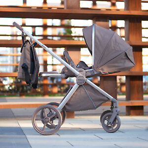 Pituso Teffy в варианте прогулочной коляски можно использовать прямо с рождения