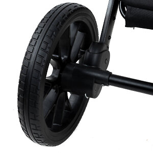 Большие задние колеса с глубоким протектором и амортизацией