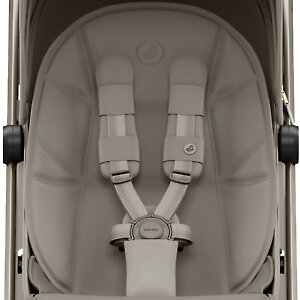 С внутренней части сиденья есть съёмный вкладыш, за ним сетчатая спинка