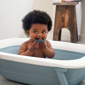 И вплоть до 2-3 летнего возраста ребенка