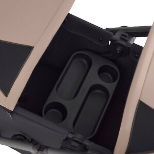 На перекладину можно установить столик-бампер