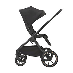 При необходимости прогулочный блок можно установить лицом к родителю