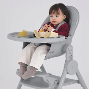 Посадка с подножкой Ozy Footrest более удобная для ребенка