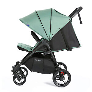 Спинка сиденья наклоняется плавно до полностью горизонтального положения