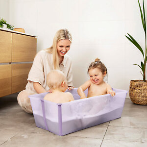 Ванночка Stokke Flexi Bath XL позволяет купать одновременно двух детей