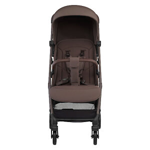 Pituso Joya предлагает довольно вместительное сиденье при относительно узком шасси