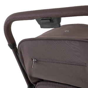 Ручка коляски без регулировки по высоте, покрыта экокожей