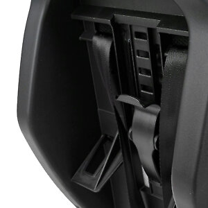 Ремни легко регулируются по высоте с помощью кнопки сзади