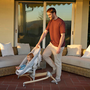 Многофункциональная стульчик-колыбель для всей семьи