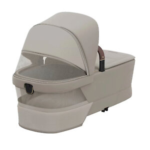 В изголовье двойная система вентиляции для жаркого времени года