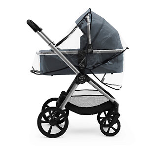 В комплектации коляски фирменный дождевик на люльку и сиденье