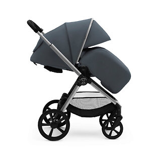 Прогулочный блок комплектуется утепленной накидкой на ножки