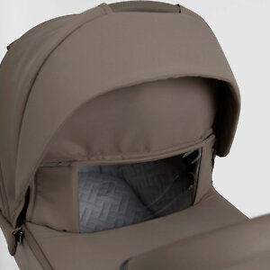 Теплый чехол на ножки с высоким ветрозащитным бортиком