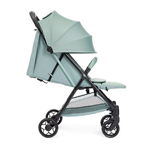 Регулируемые спинка и подножка позволяют получить ровное спальное место