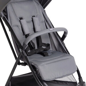 Для защиты ребенка есть 5-ти точечные ремни с мягкими накладками и бампер