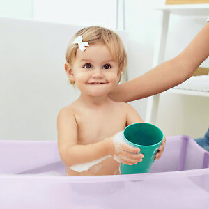 Подходит для детей с рождения до 5-6 лет