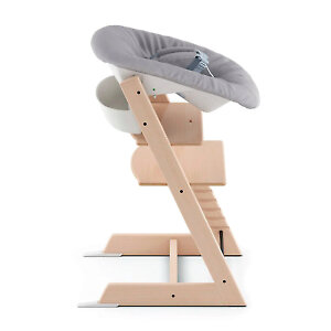 Может использоваться вместе с бустером Baby Set или шезлонгом Newborn Set